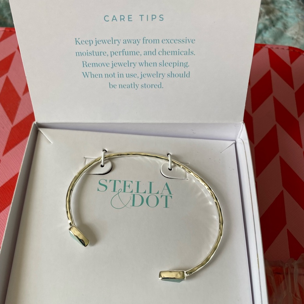 Stella & Dot Sommerville Skinny Cuff Bracelet. Please view all pics.